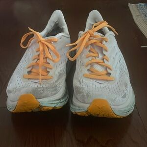 Clifton 8 Hoka One One Running shoes Blanc de blanc white womens, size 7.5